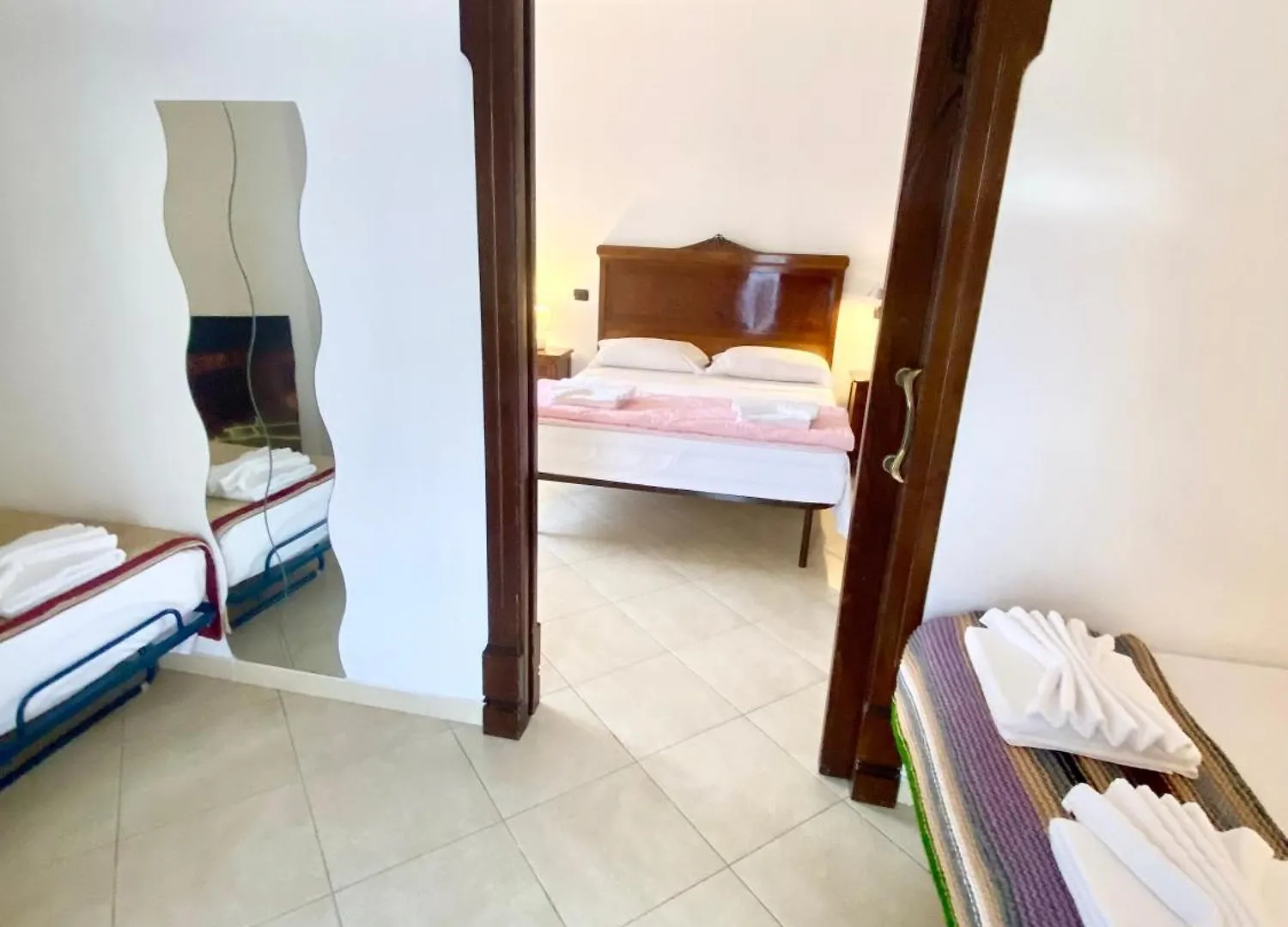 Guest house Camera Matrimoniale Con Terrazzo Naples