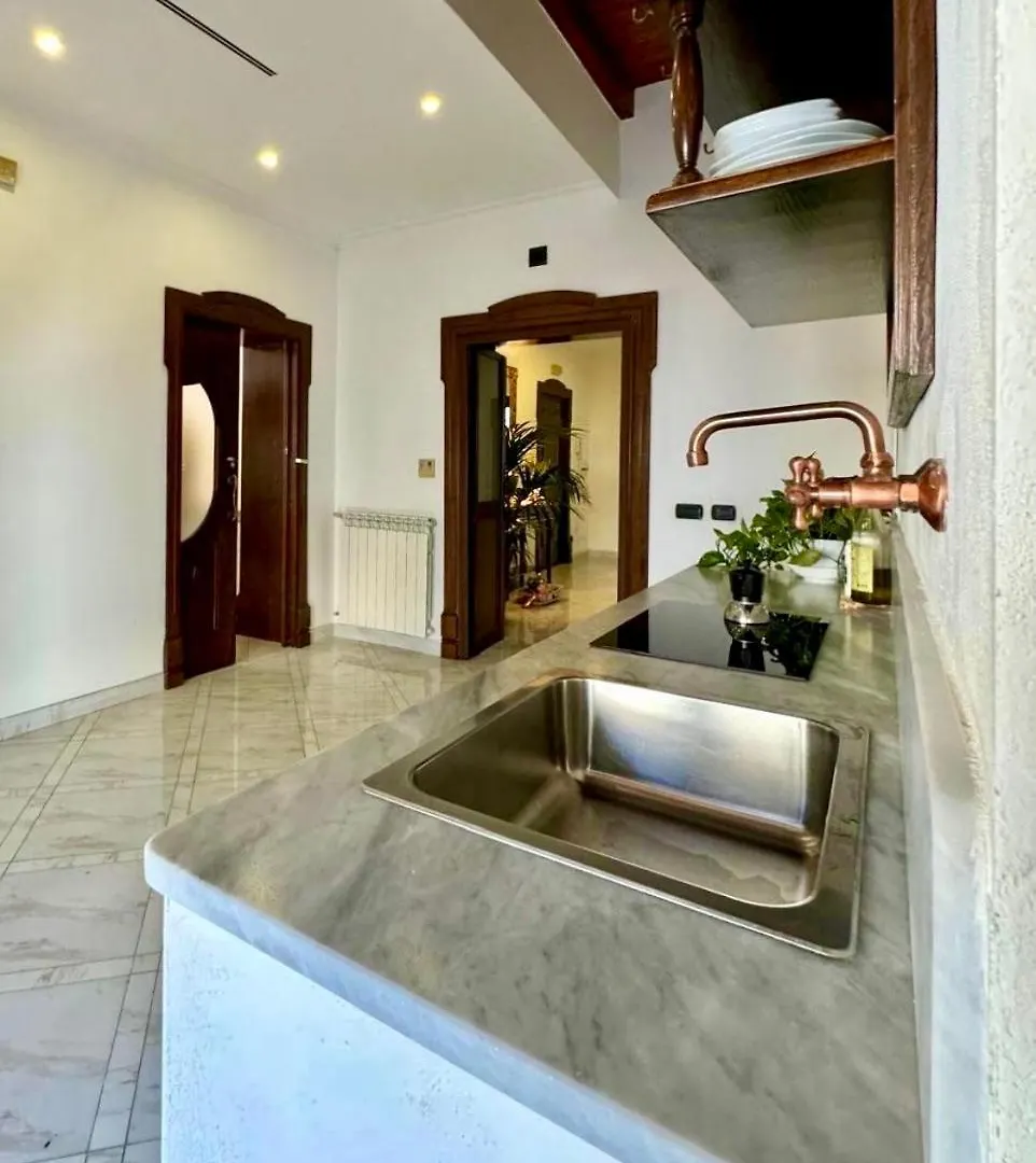 Guest house Camera Matrimoniale Con Terrazzo Naples Italy